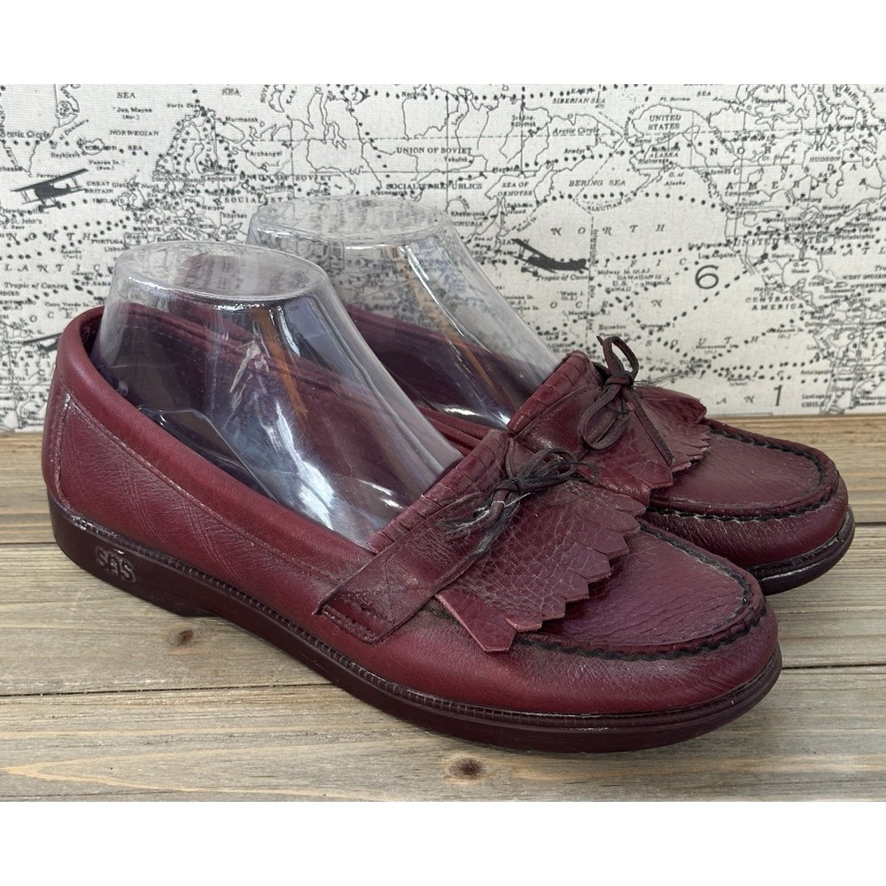 SAS Softie Kiltie Leather Shoes Red Loafers Comfort Made in USA Women's 8.5 M